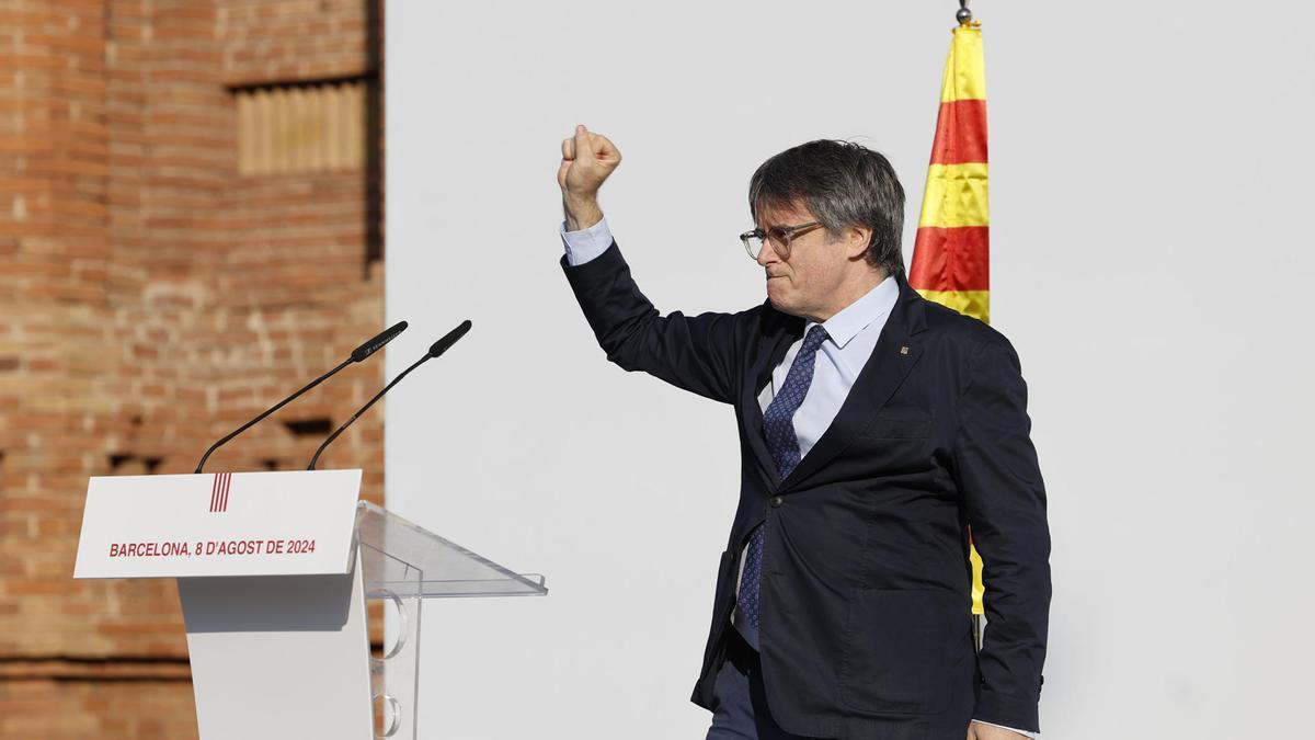 Acto de apoyo a Puigdemont a su regreso a Barcelona