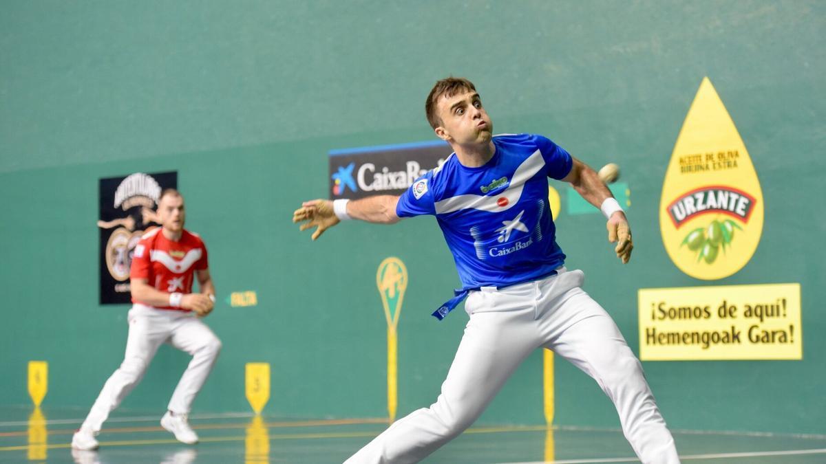 Jon Ander Peña, finalista del Cuatro y Medio de San Fermín tras derrotar con autoridad a Unai Laso en Elgueta (11-22).