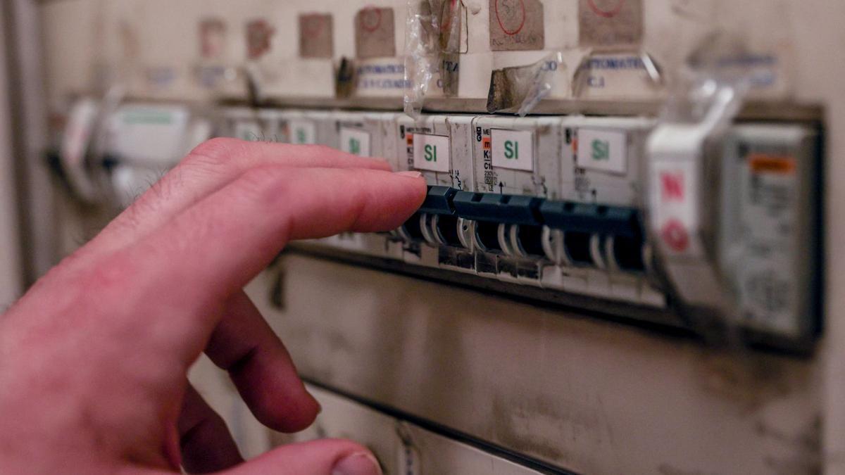 En abril el precio de la electricidad se redujo en un 4,3% y el del gas natural en un 9,6%.