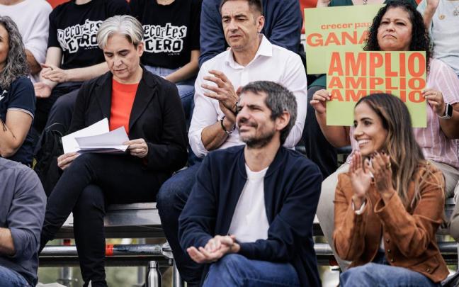 Miembros de Frente Amplio durante el acto de presentación de su candidatura.