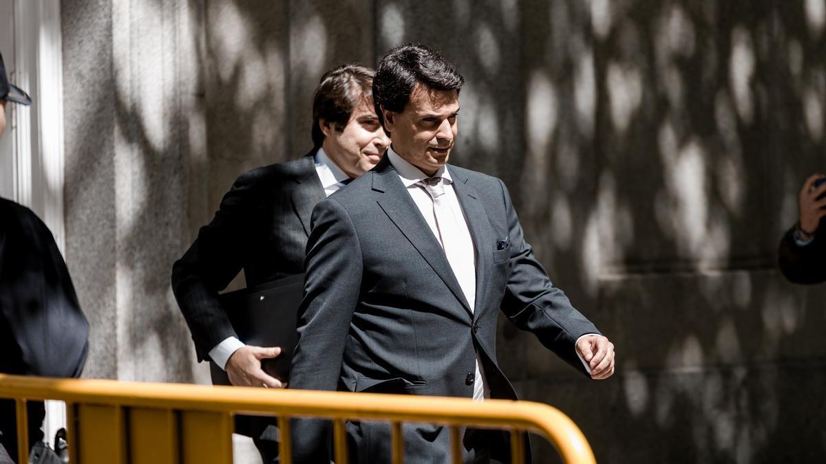 El novio de la presidenta de la Comunidad de Madrid, Alberto González Amador, comparece ante el Tribunal Supremo (TS), a 23 de mayo de 2025.