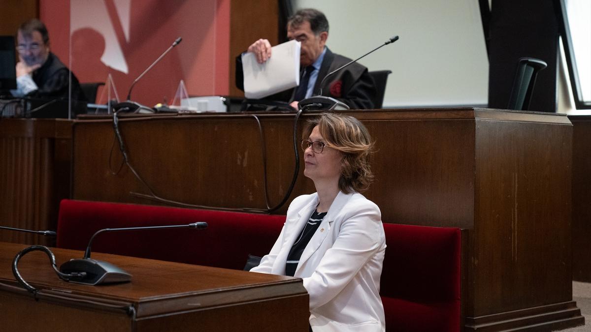 La consellera de Acción Exterior y Unión Europea de la Generalitat, Meritxell Serret, durante el juicio.