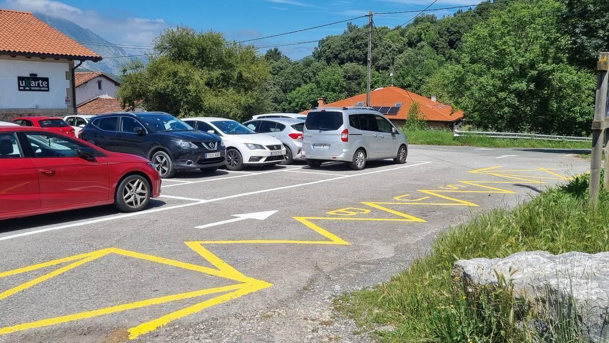 La ruta del 24 de agosto arrancará de la zona de aparcamiento (en la imagen) de Udala.