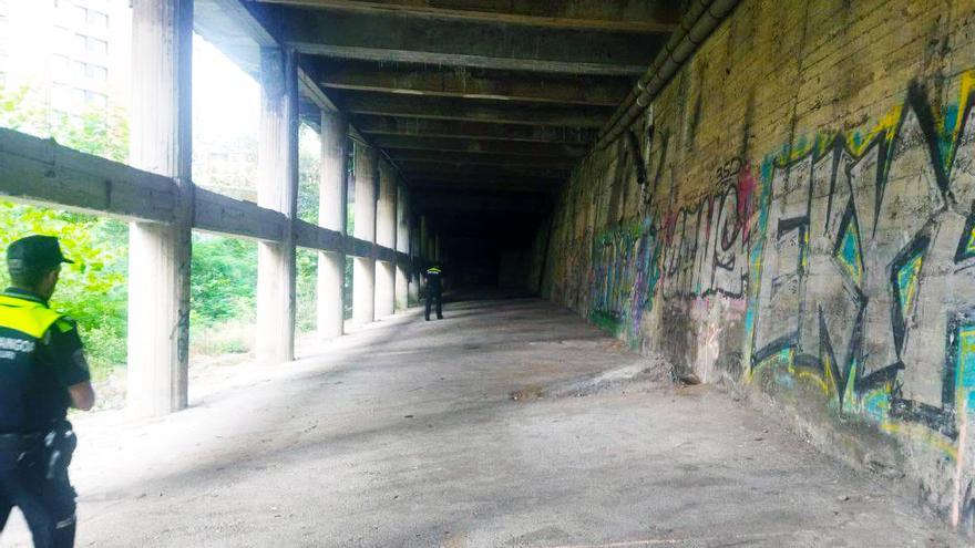 El asentamiento junto al río en la zona de Ariz ha sido limpiado y cerrado