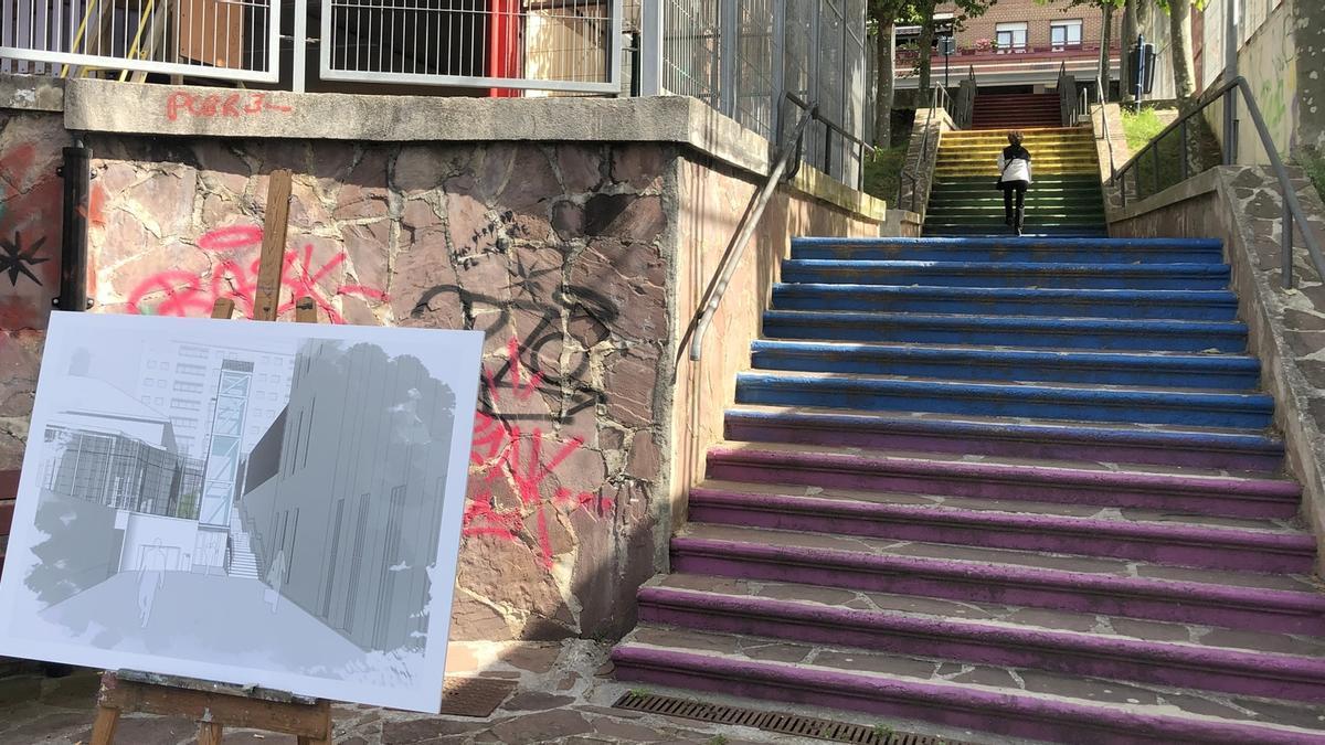 Escaleras entre Atalde y la calle Bizkai Buru, que salvará el elevador en un futuro cercano.