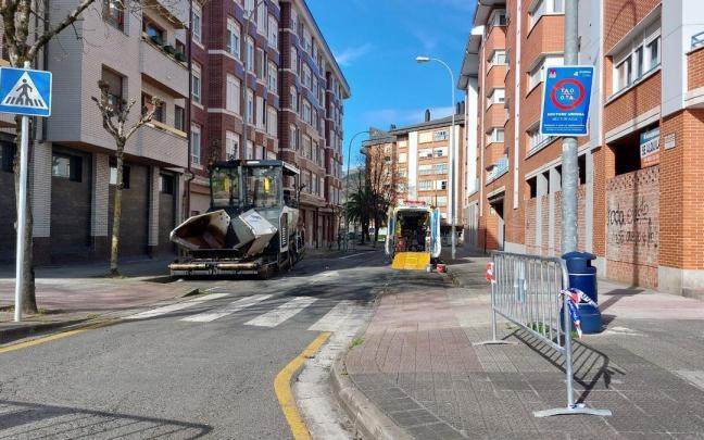 El Ayuntamiento está llevando a cabo labores de asfaltado