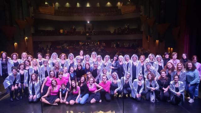 La coral basauritarra Zirzira Ahots Taldea vuelve a visitar el Teatro Arriaga con el Ballet Olaeta