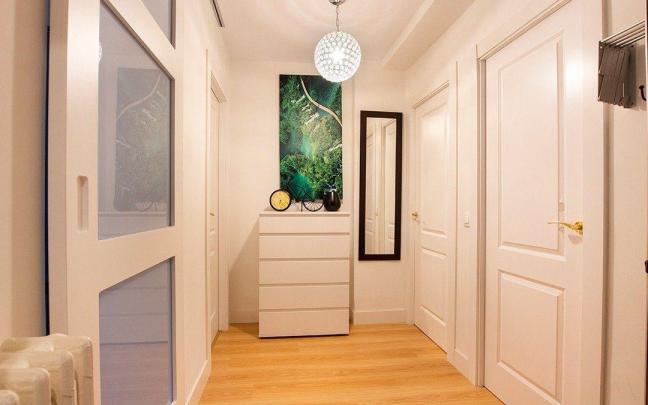 Pisos de 4 habitaciones y m&aacute;s de 110 m2: Hazte con una de estas oportunidades en Pamplona.