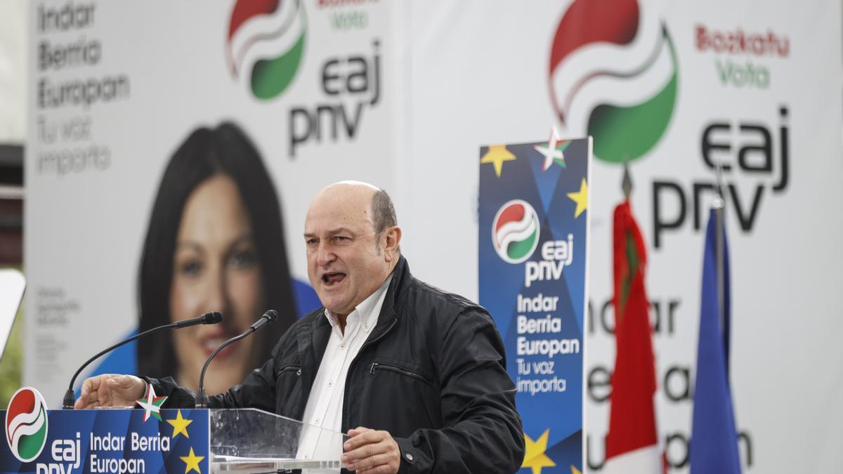 Ortuzar, durante el acto electoral en el que ha participado en Elgoibar.