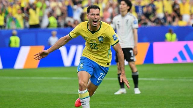 El jugador de la selección brasileña, Gabriel Martinelli, celebrando el tanto de la victoria frente a Japón.