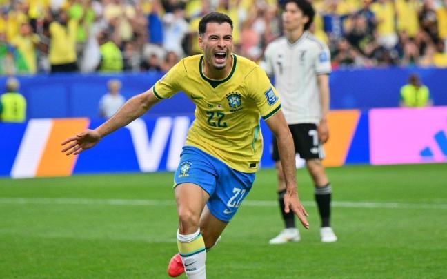 El jugador de la selección brasileña, Gabriel Martinelli, celebrando el tanto de la victoria frente a Japón.