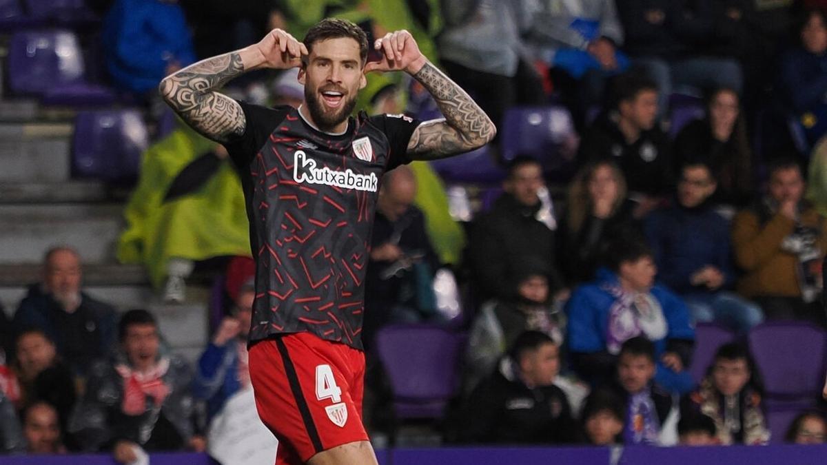 Iñigo Martínez celebra su gol ante el Valladolid