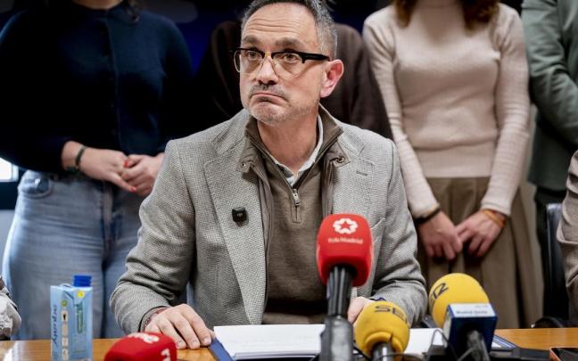El alcalde de Móstoles, Manuel Bautista, comparece ante los medios, en el Ayuntamiento de Móstoles, a 5 de febrero de 2026.