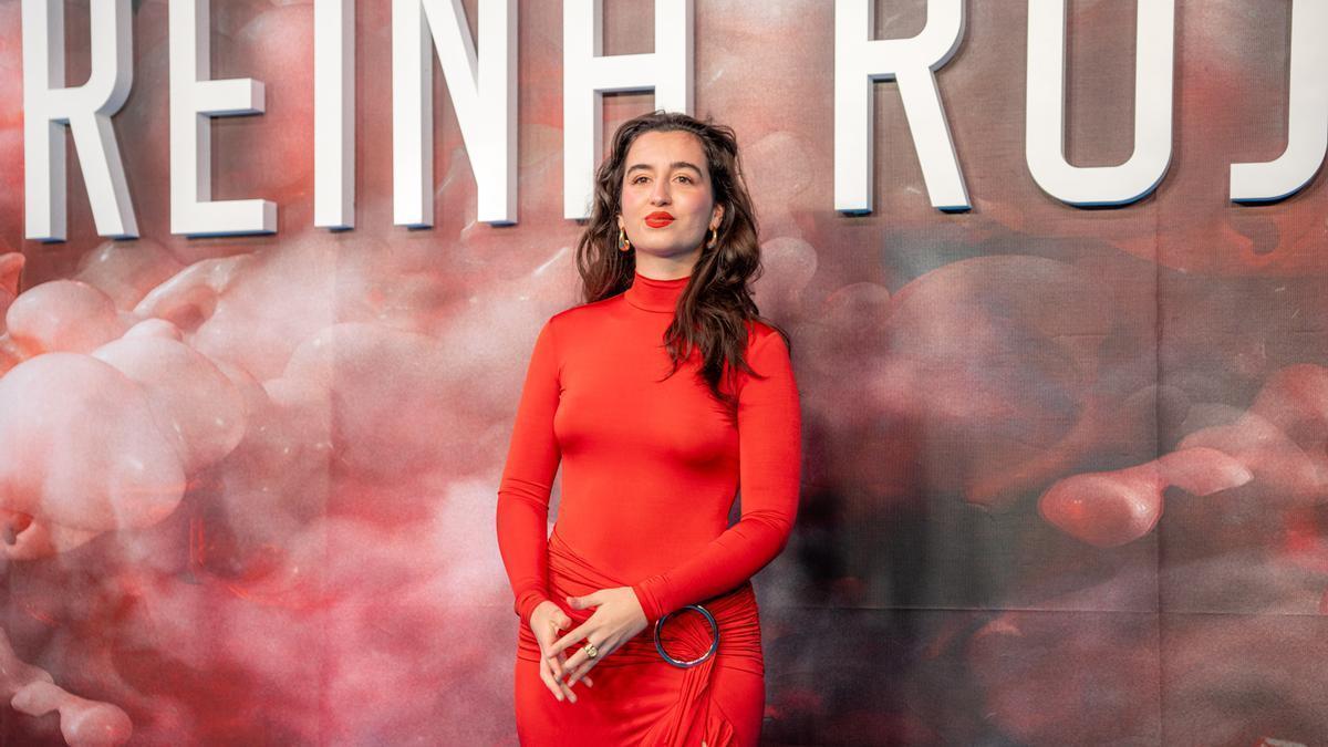 Ariane Hoyos en una pasarela