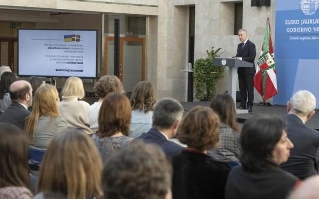 Gaur goizean egindako ekitaldian egindako irudia