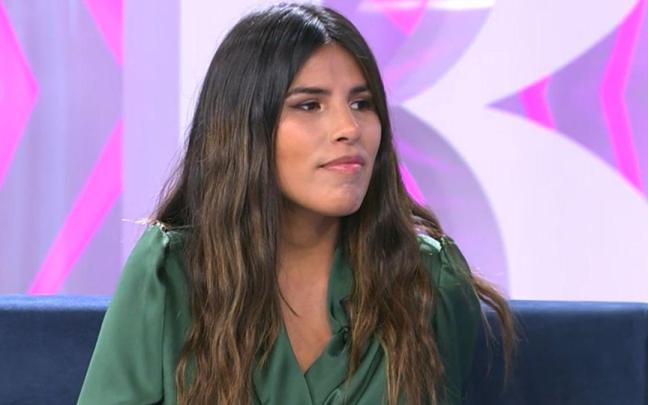Isa Pantoja envía un mensaje a su madre. Isa Pantoja envía un mensaje a su madre.