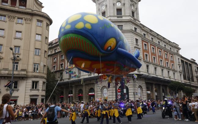 Desfile de la Ballena / Ayuntamiento de Bilbao. 