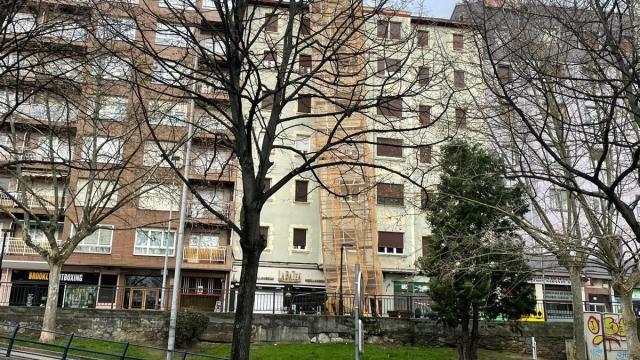 Las rachas de viento han alcanzado los 140 km/h en Bizkaia. Miguel Acera