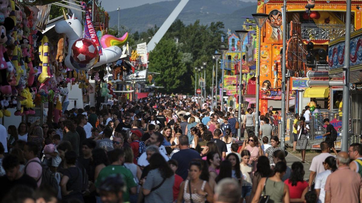 Las barracas, tras acabar la feria de San Fermín Iban Aguinaga