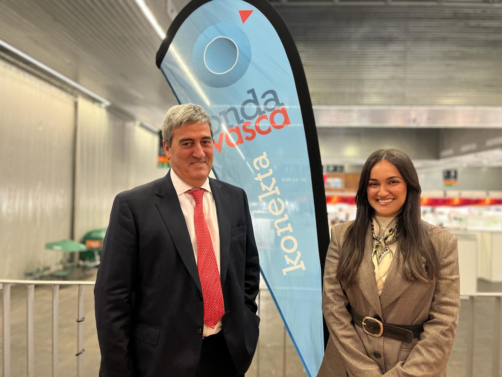 Xabier Basáñez, director del BEC, y Maite Santayana, event manager de Gustoko