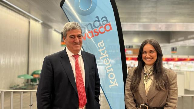 Xabier Basáñez, director del BEC, y Maite Santayana, event manager de Gustoko