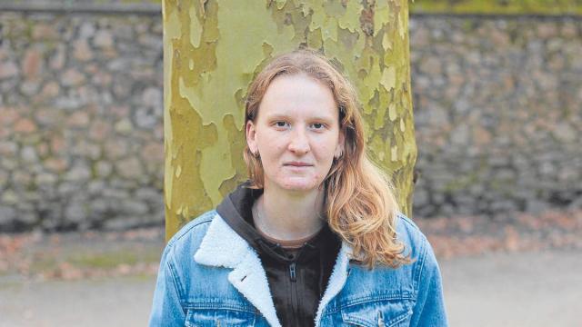 Urienek bere lehen ipuin liburua ondu du, dikotomietan sor daitezkeen dialektikak oinarri hartuta. / LEIRE AMENABAR Urienek bere lehen ipuin liburua ondu du, dikotomietan sor daitezkeen dialektikak oinarri hartuta.