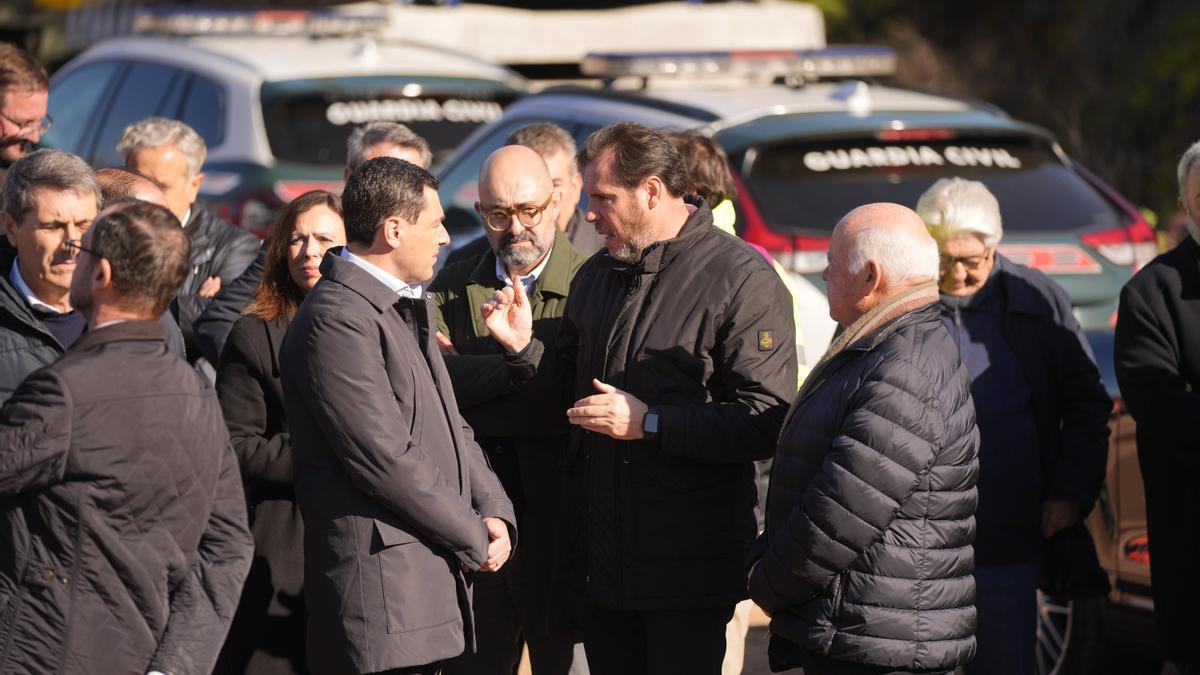 Puente, en el lugar del accidente ferroviario de Adamuz.