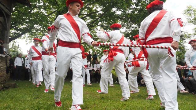 Las tradiciones de Deba, su cultura, su paisaje o su historia son algunos de los temas a tratar en las obras a concurso.