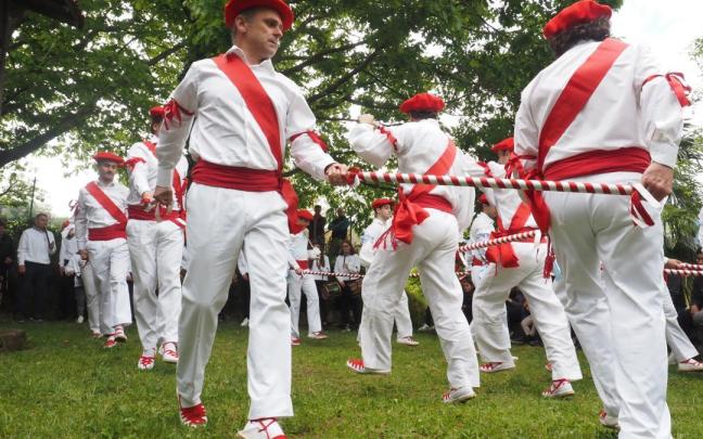 Las tradiciones de Deba, su cultura, su paisaje o su historia son algunos de los temas a tratar en las obras a concurso.