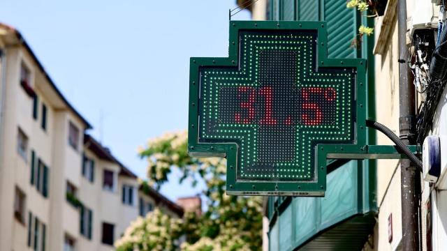 Zerua hodeitsu iparraldean eta zulatuago hegoaldean asteazkenean.