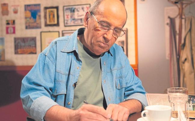El escritor Mario Delgado. El escritor Mario Delgado.