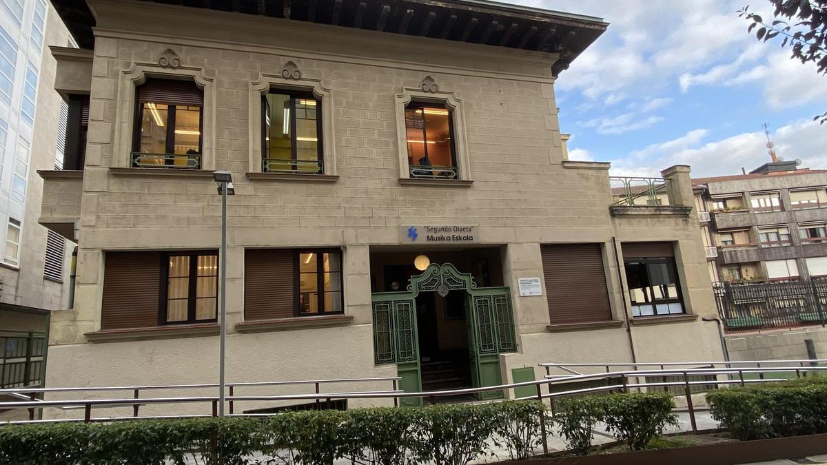 . Cada curso constará de tres sesiones prácticas de una hora