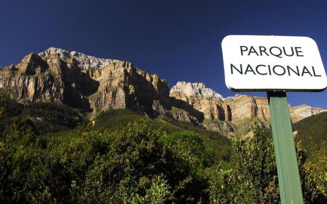 Imagen de Monte Perdido en el Parque de Ordesa en Huesca.