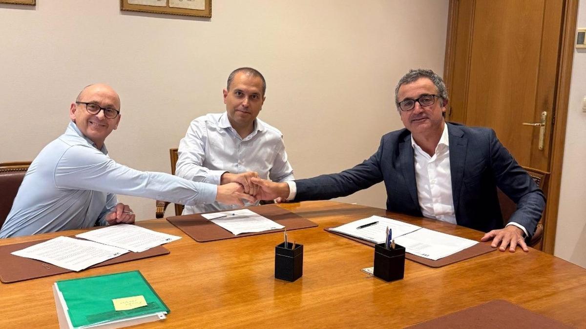 Finantzen Euskal Institutuak hamar milioi euroko finantzaketa akordioa sinatu du ULMA Taldearekin.