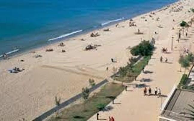 Playa del Salatar, en Roses Playa del Salatar, en Roses