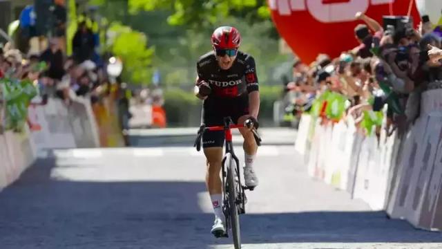 Lennart Jasch, victorioso en Trento.