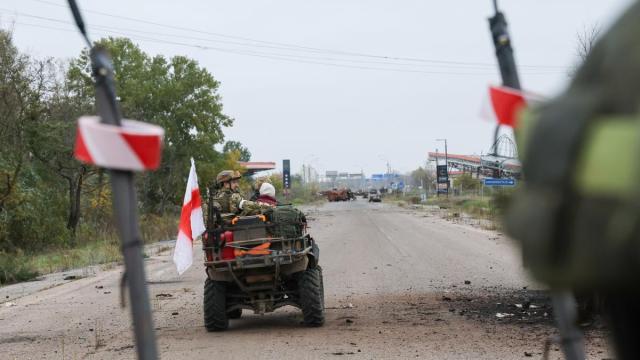 Comienza la evacuación de población civil en la ocupada ciudad ucraniana de Oleshki.