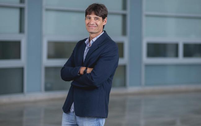 Jordi Llop lidera el grupo del CIC biomaGune que investiga el alzhéimer desde una perspectiva diferente a la habitual.