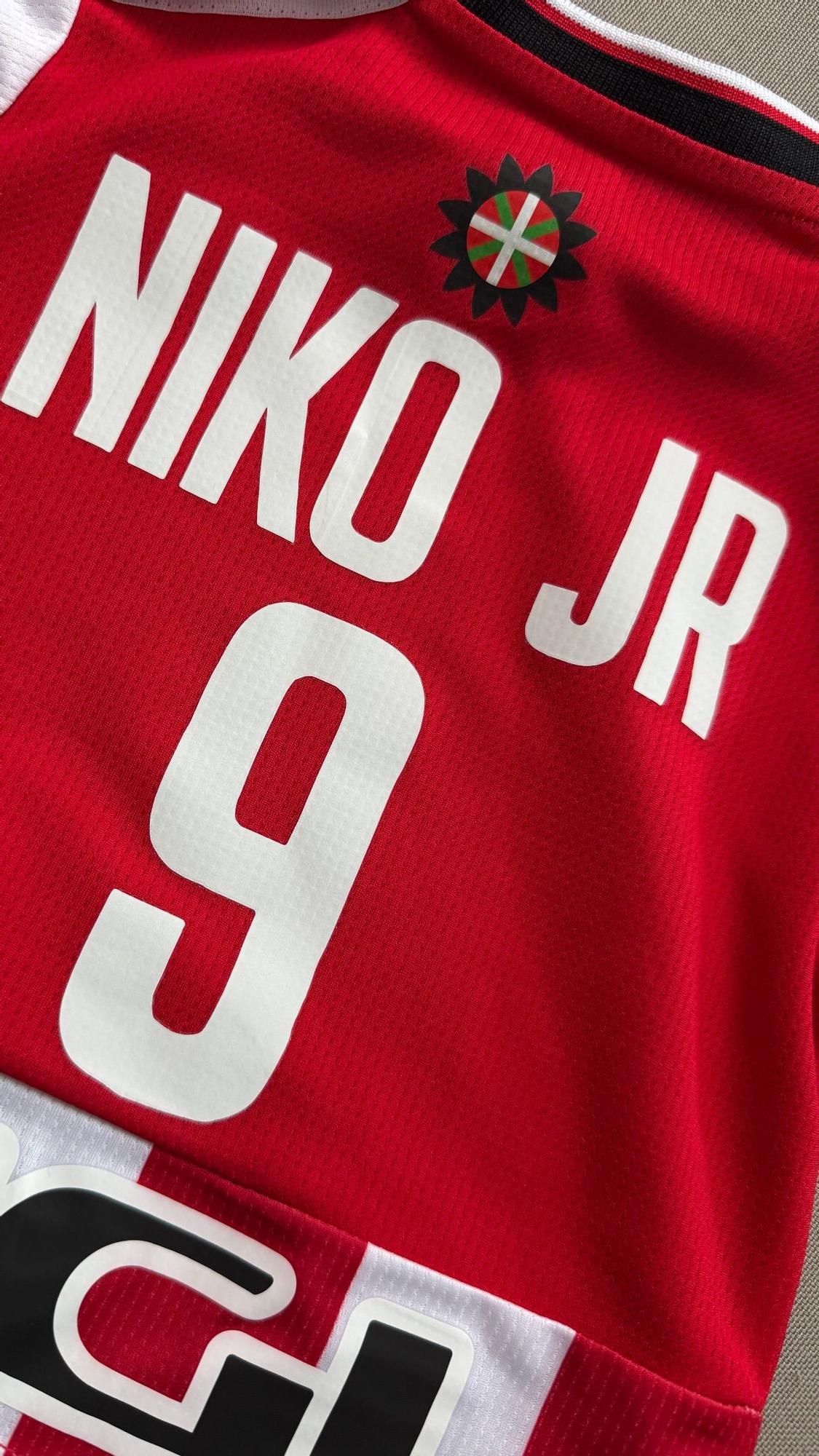 Dorsal del hijo de Iñaki Williams: "Niko Jr 9"