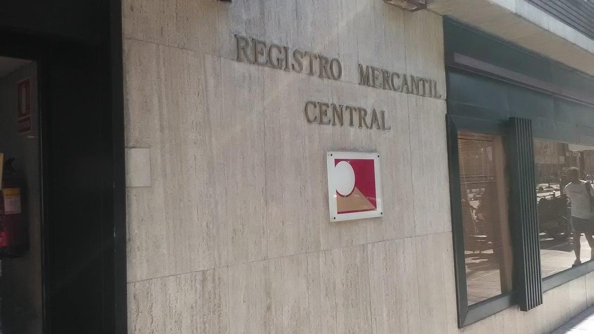 Registro mercantil central.