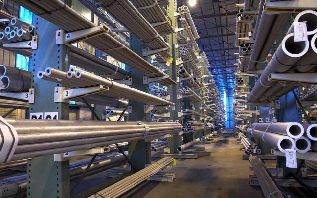 Interior de una de las plantas de Tubacex, una de las empresas punteras de Euskadi.