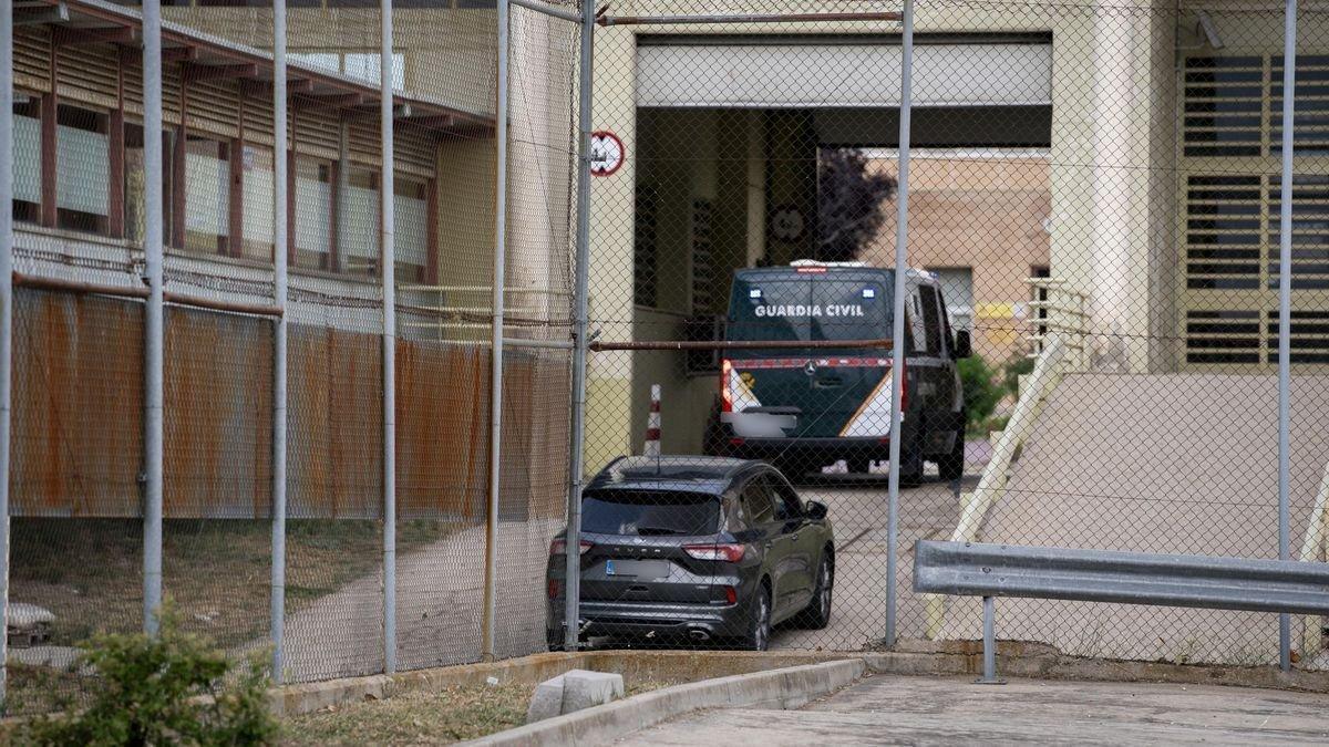 La llegada del exsecretario de organización del PSOE Santos Cerdán a la cárcel de Soto del Real (Madrid).