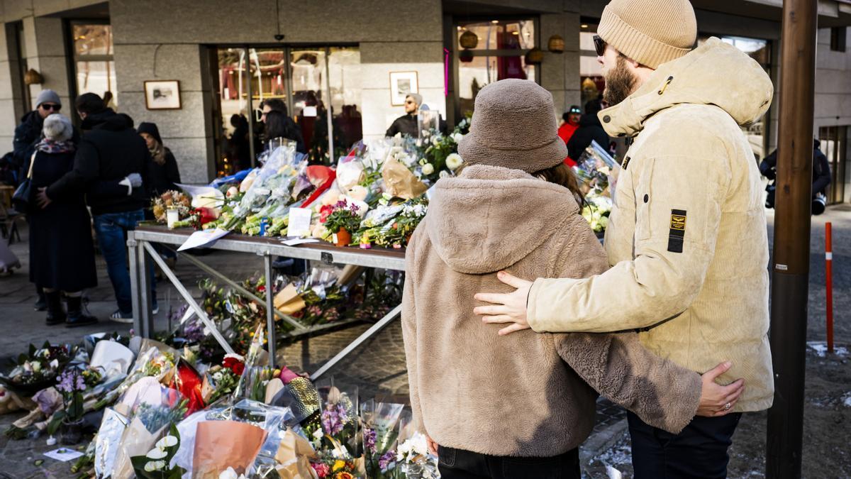 En imágenes: Homenaje a los fallecidos en el incendio en una estación de esquí de Suiza