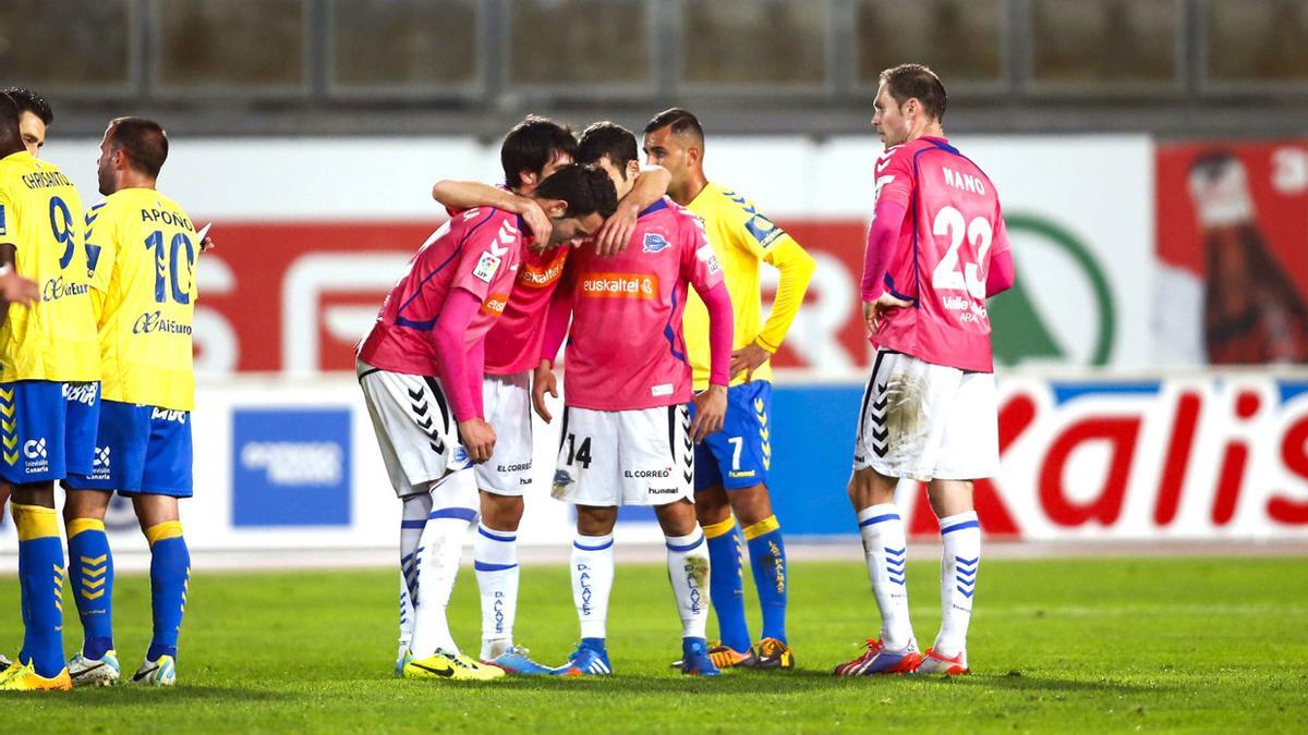 El Alavés logró una importante victoria ante Las Palmas hace nueve años, en enero de 2014.