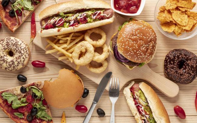 Comida ultraprocesada [Fotos: FreePik]