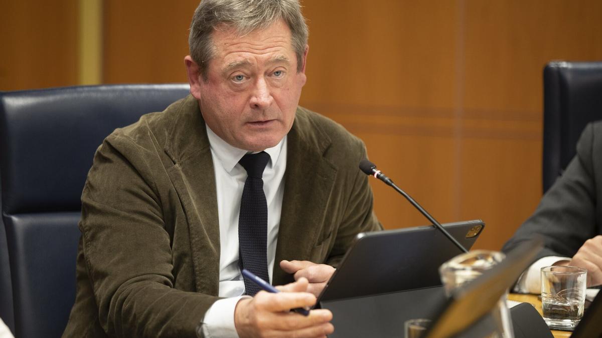Bingen Zupiria, en el Parlamento Vasco.