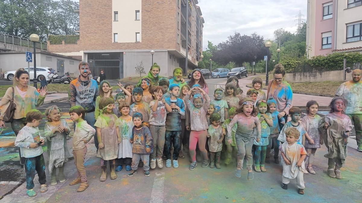 Holi festa