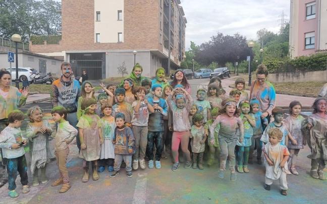 Holi festa
