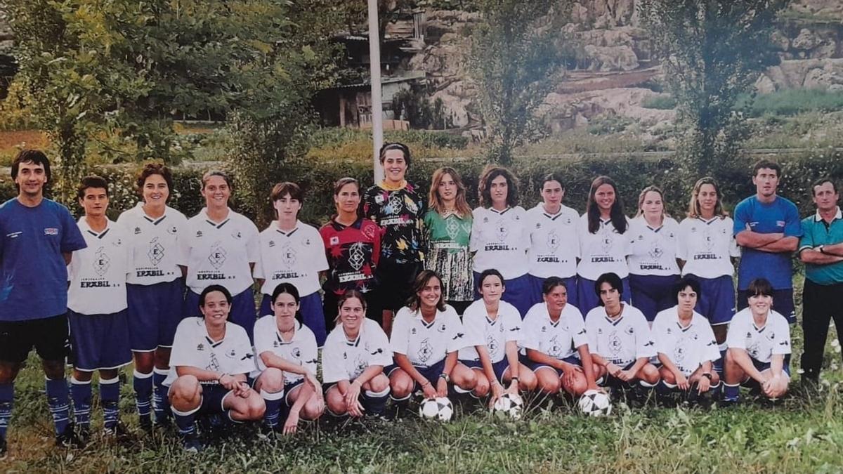 Klubeko nesken lehen taldea