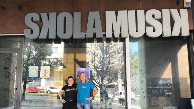 Irene Elizetxea y Daniel Riaño, gerentes de Skola Musik